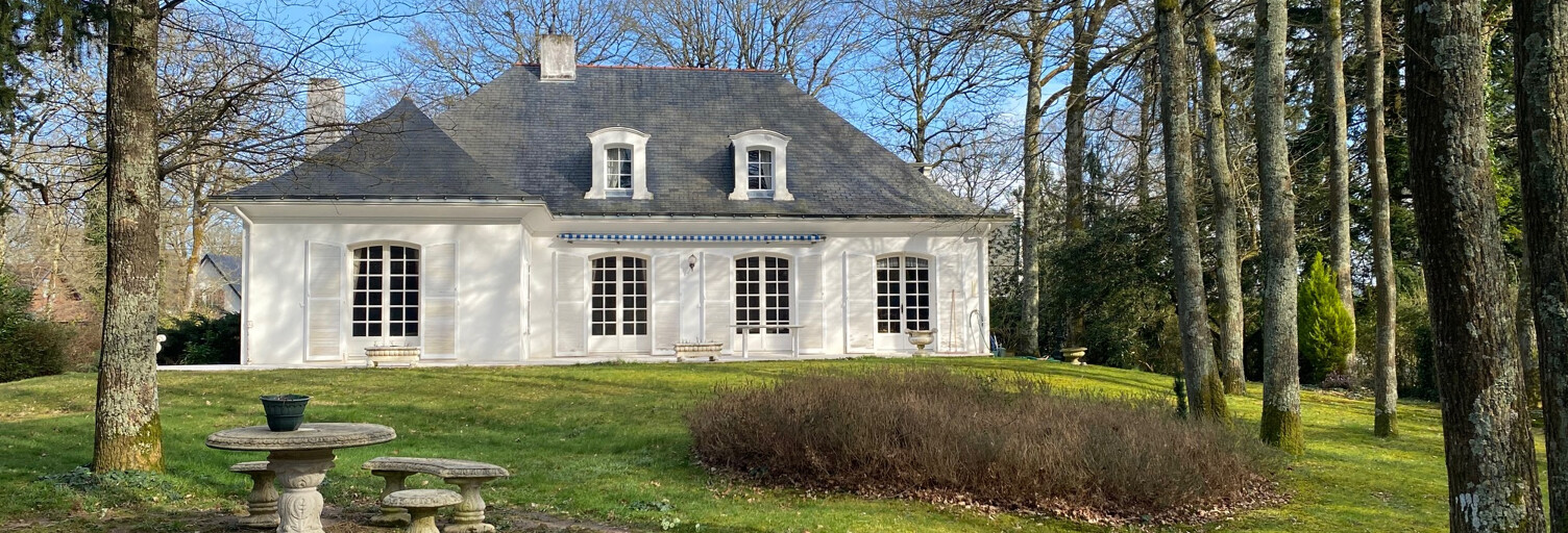 Maison 8 Pièces 197 m² à vendre à Carquefou (44470)