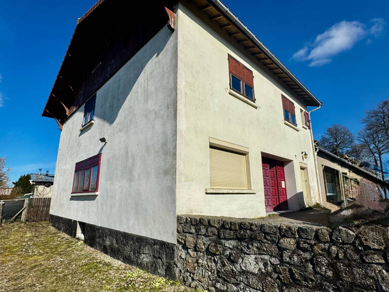 Maison sur sous sol avec garage double et terrain — photo 1