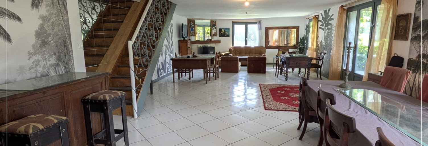 Maison 8 Pièces 206 m² à vendre à Treillières (44119)