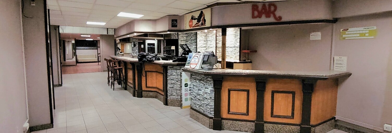 Commerce 7 Pièces 212 m² à louer à Antibes (06160)