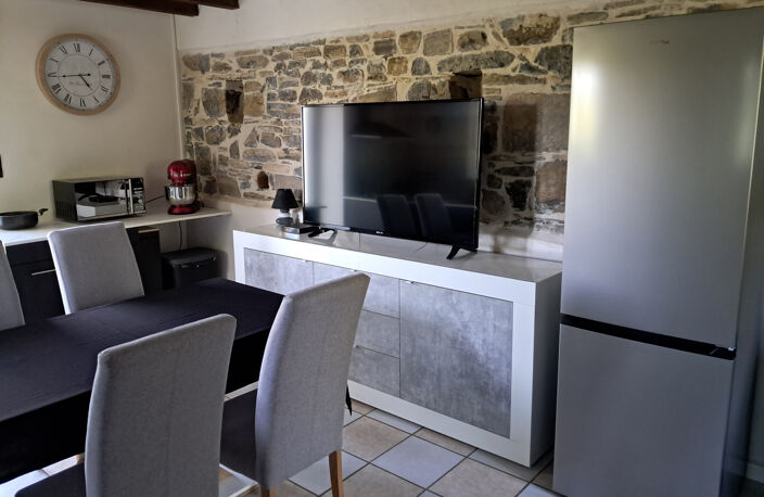 Beau T4 rénové en duplex — photo 4