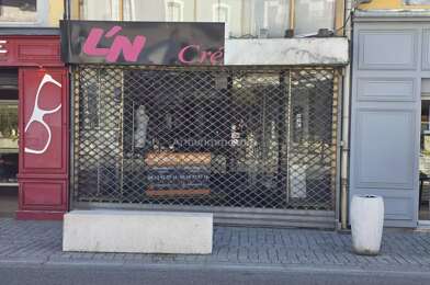 Commerce 2 pièces 210000 €