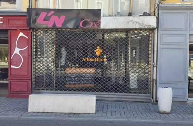 À VENDRE – MURS COMMERCIAUX – EMPLACEMENT N°1 À LOURDES — photo du bien
