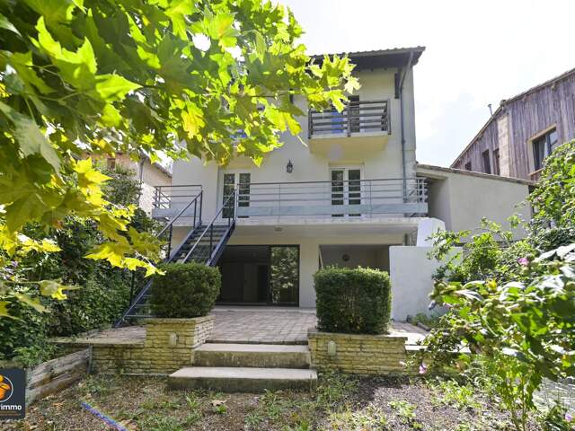 Maison 176m² à Sansais — photo du bien