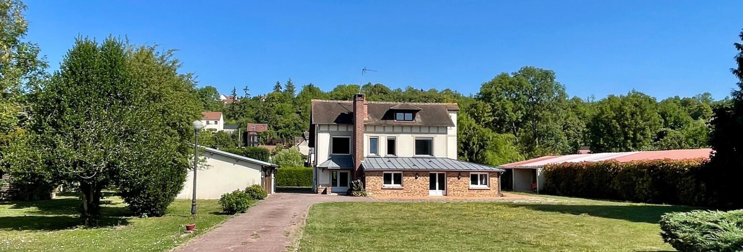 Maison 10 Pièces 208 m² à vendre à Bennecourt (78270)