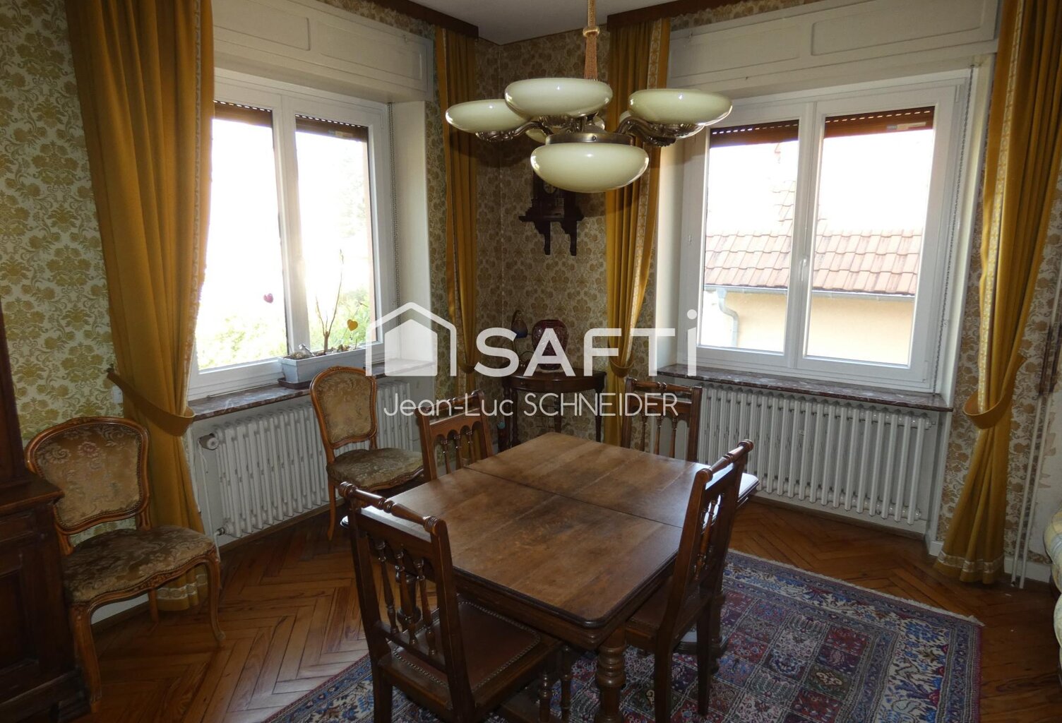 Maison de style sur un grand terrain — photo 1