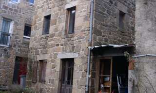 Immeuble  209 m² à vendre à Saint-Agrève (07320)