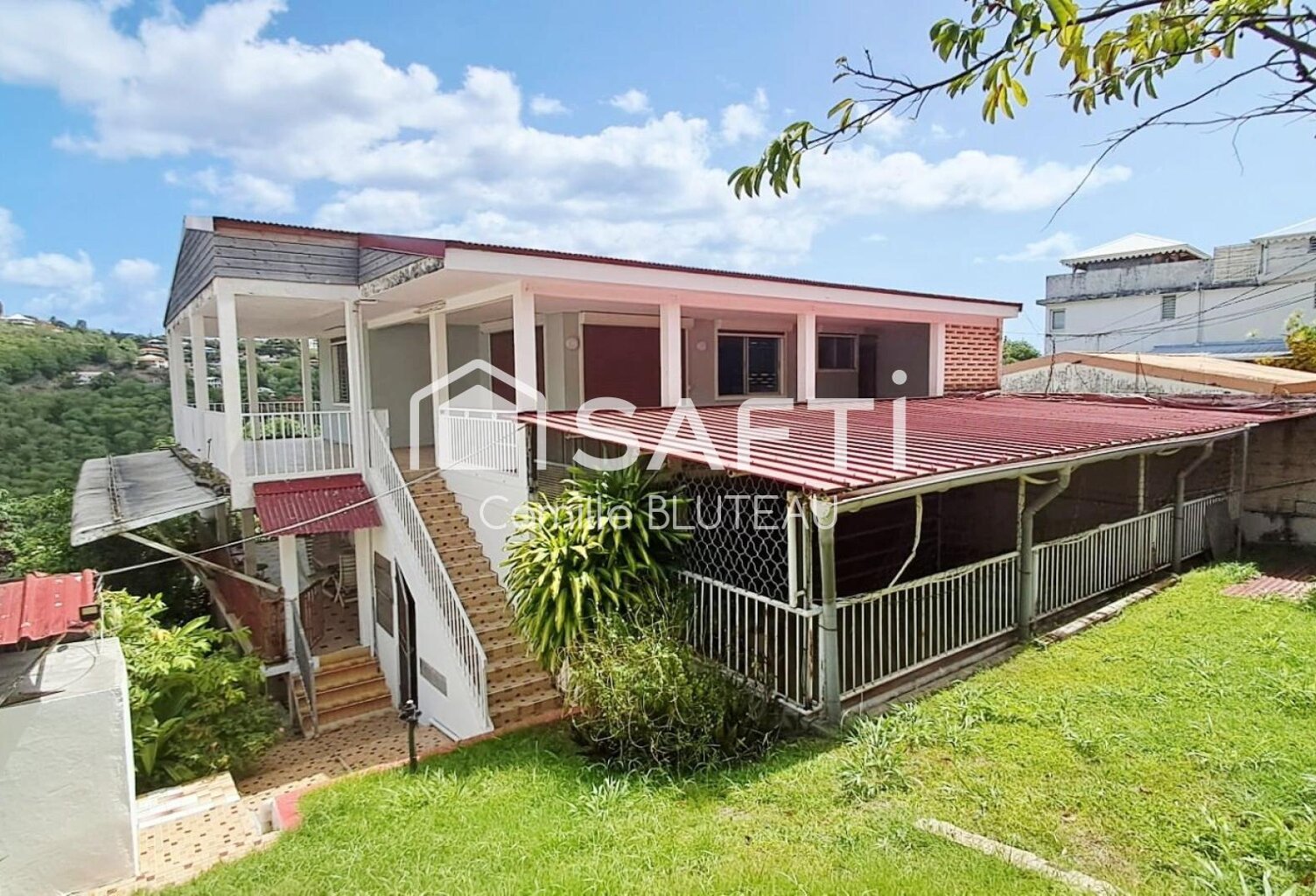 À louer - T4 en HAUT DE VILLA avec vue mer — photo 1