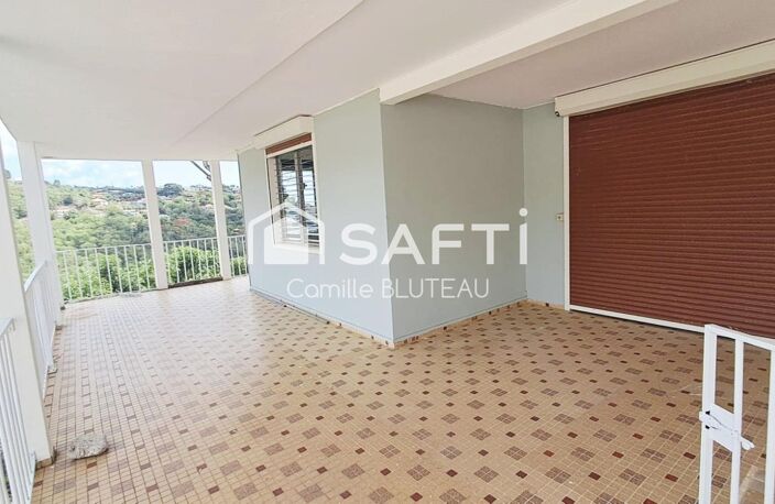 À louer - T4 en HAUT DE VILLA avec vue mer — photo 5