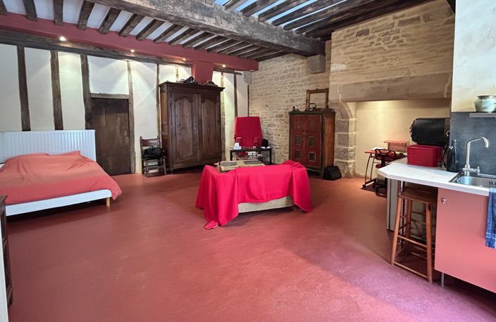MAISON DE VILLE DU 15éme siecle  en triplex — photo 2