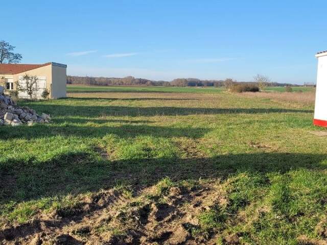 Terrain — photo du bien