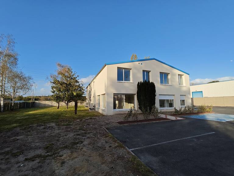 Immeuble — photo 1
