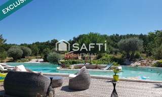 Maison 10 Pièces 374 m² à vendre à Roullet-Saint-Estèphe (16440)