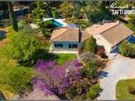 Villa de plain-pied de 195 m 2 habitable - piscine - garage - terrain de plus de 2900 m2 entièrement plat et clôturé - propriété parfaitement entretenue — photo 4