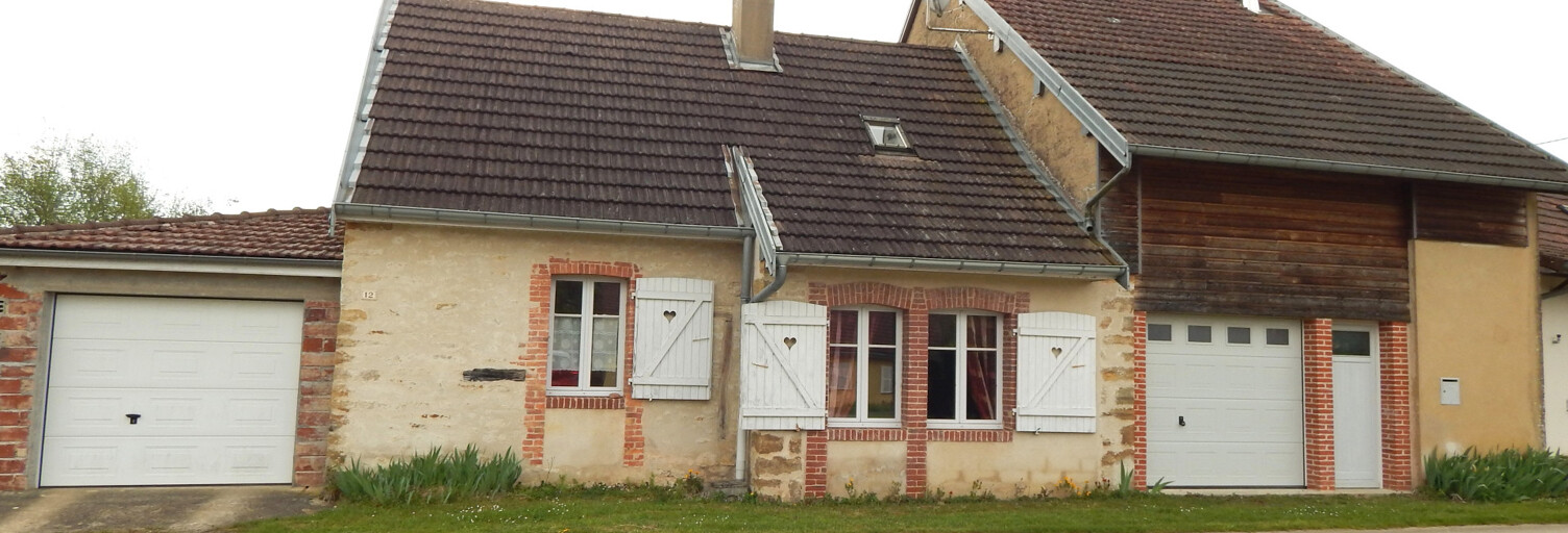 Maison 5 Pièces 89 m² à vendre à Sellières (39230)