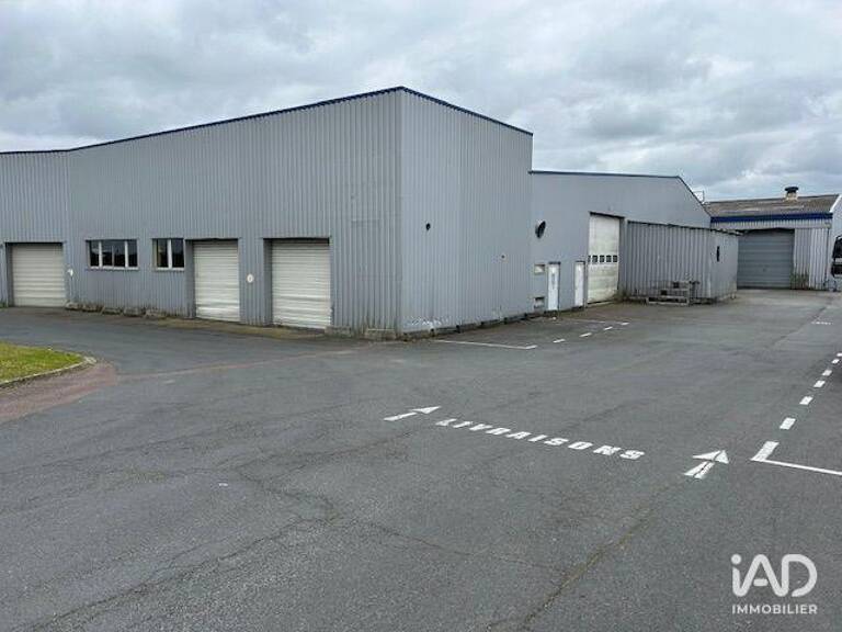 Vente Boutique/Local commercial 1 200 m&sup2; — photo 1