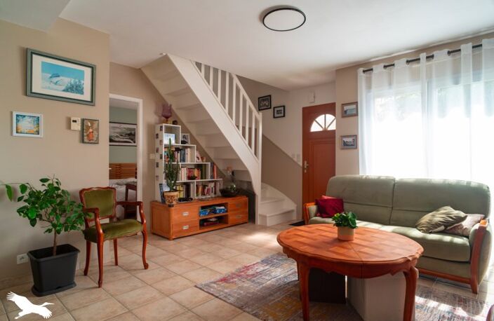 Contemporaine de 6 pièces principales — photo 2