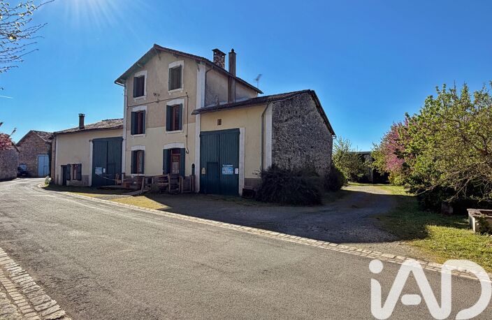 Vente Maison/villa 7 pièces — photo 2