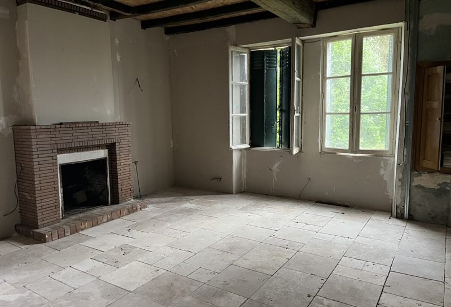 Vente maison 4 pièces 107 m² Montendre (17130) — photo 1