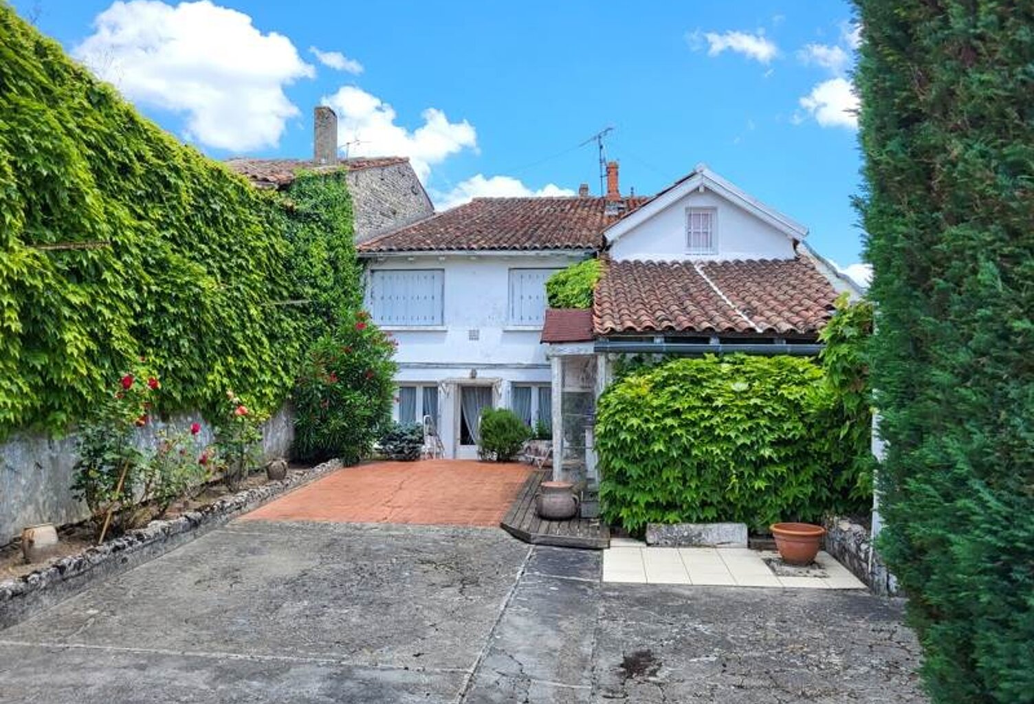 Maison de bourg de 8 pièces principales — photo 1