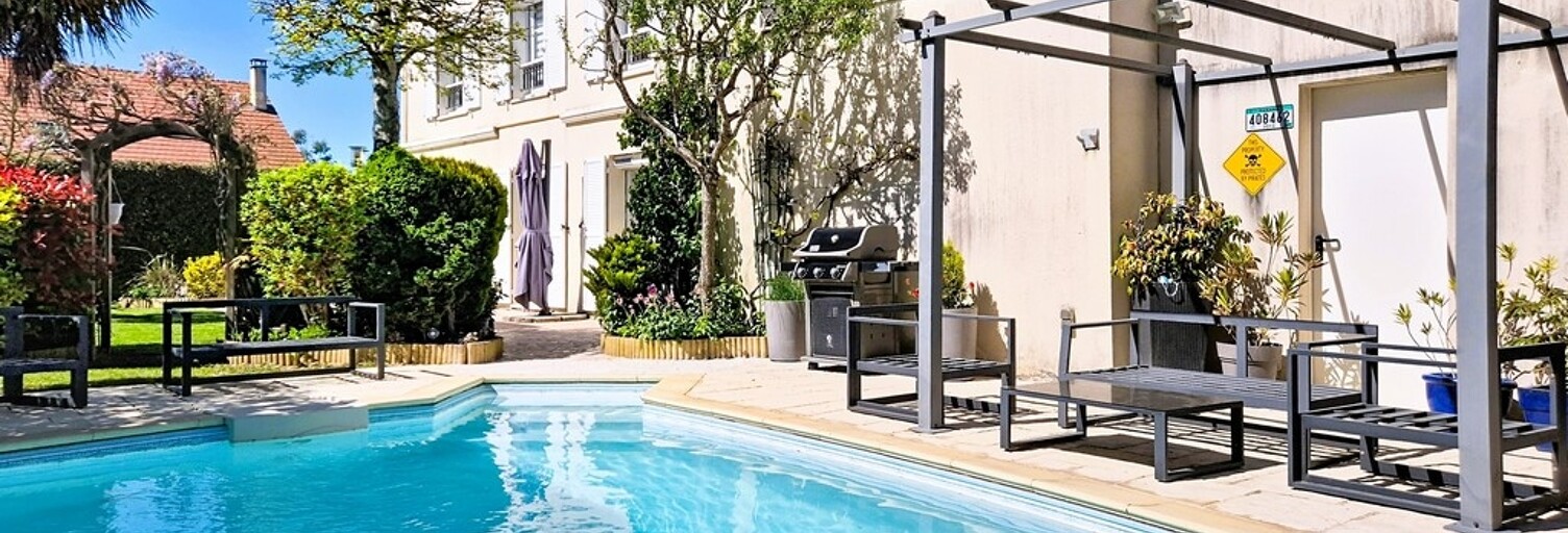 Maison 9 Pièces 198 m² à vendre à Ozoir-la-Ferrière (77330)