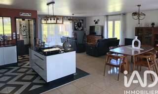 Maison 5 Pièces 150 m² à vendre à Lagorce (33230)