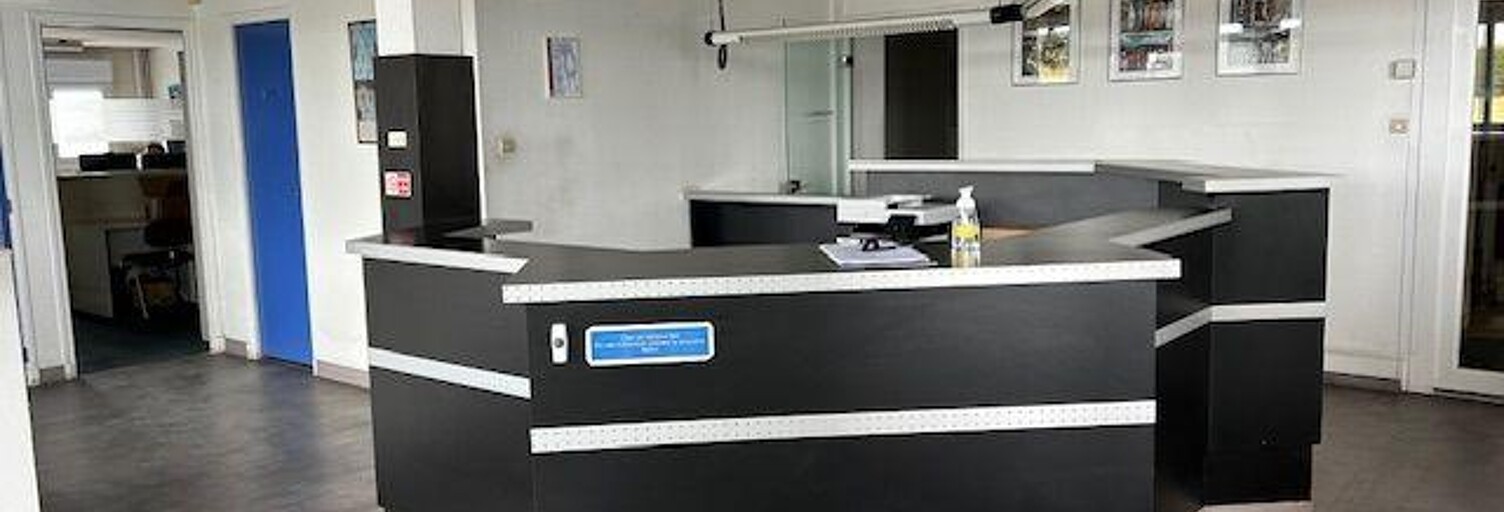 Commerce  8200 m² à vendre à Carpiquet (14650)