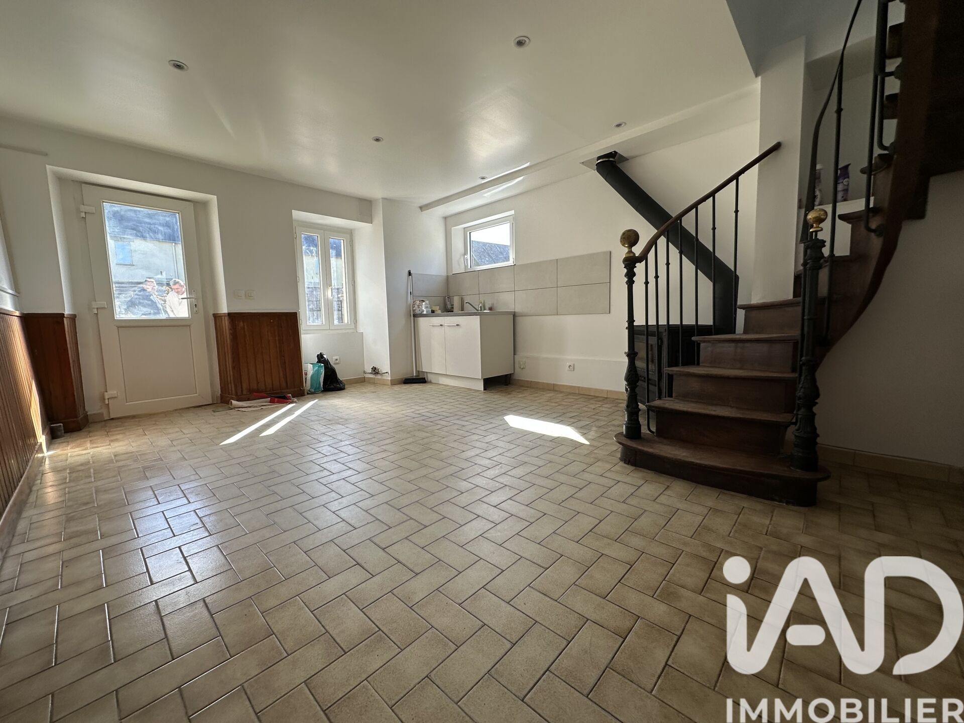Location Maison traditionnelle 4 pièces - Photo 4