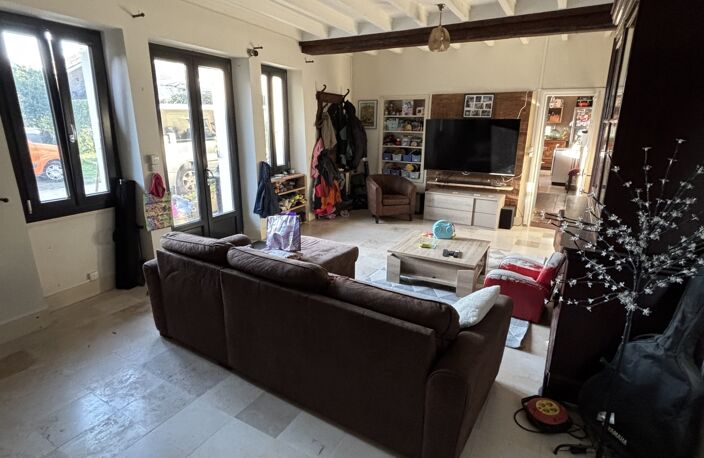 Vente Maison/villa 8 pièces — photo 4