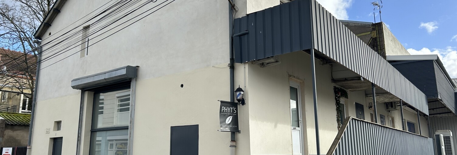 Immeuble  256 m² à vendre à Montceau-les-Mines (71300)