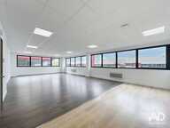 Location Local d'activités 270 m&sup2; — photo 3