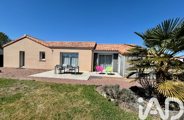 Vente Maison/villa 5 pièces — photo 2
