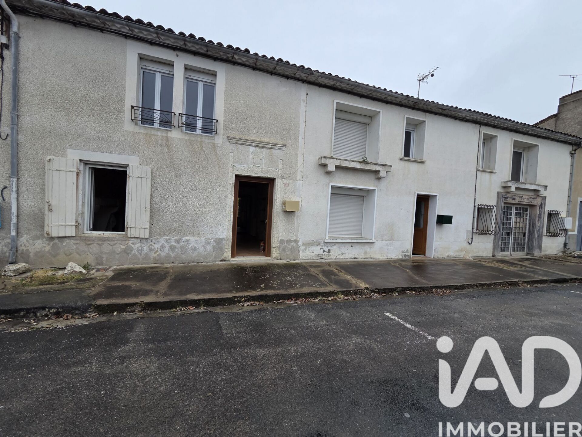 Maison à vendre, 10 pièces, 250 m², Saussignac