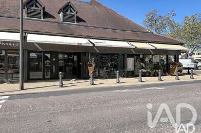 Commerce  159000 €