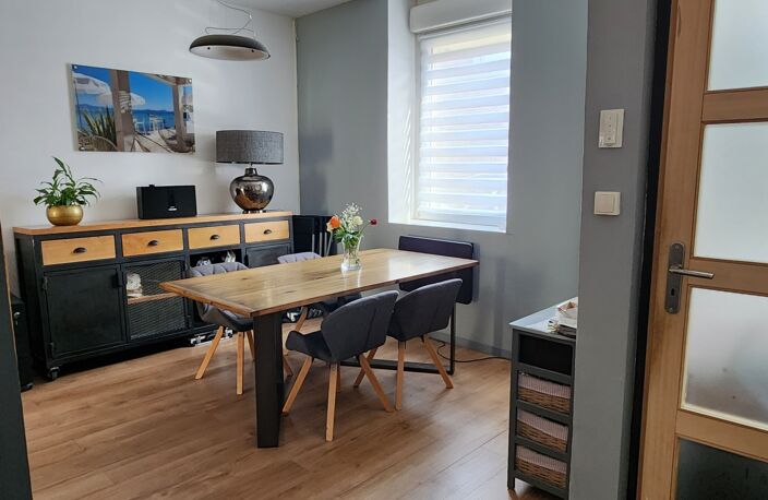 Vente Maison de ville 4 pièces — photo 2