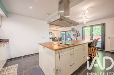 Appartement 5 pièces 355000 €