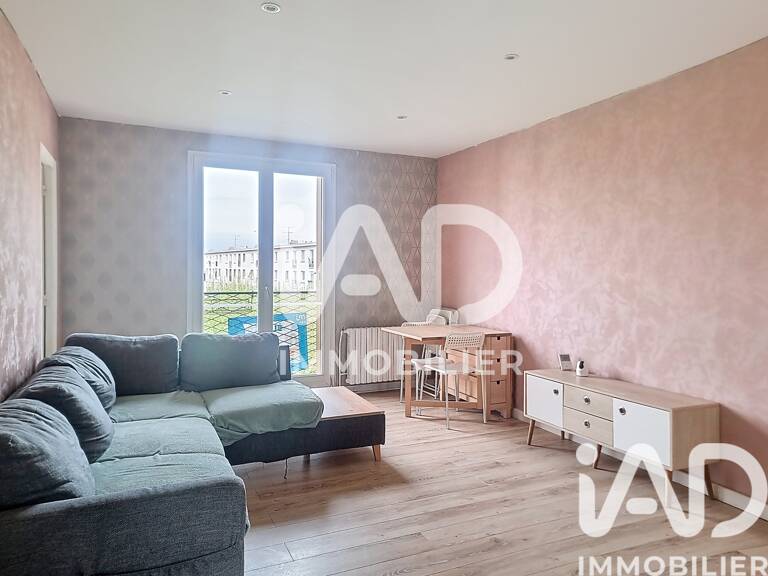 Location Appartement 4 pièces — photo 1