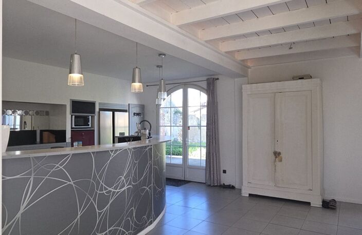Vente Maison/villa 10 pièces — photo 5
