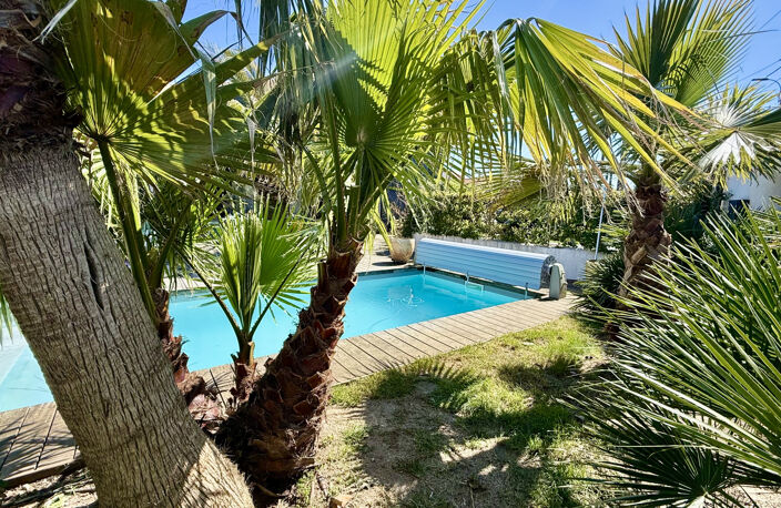ROYAN VILLA CONTEMPORAINE DE 2022 avec PISCINE au prix de 87 — photo 2