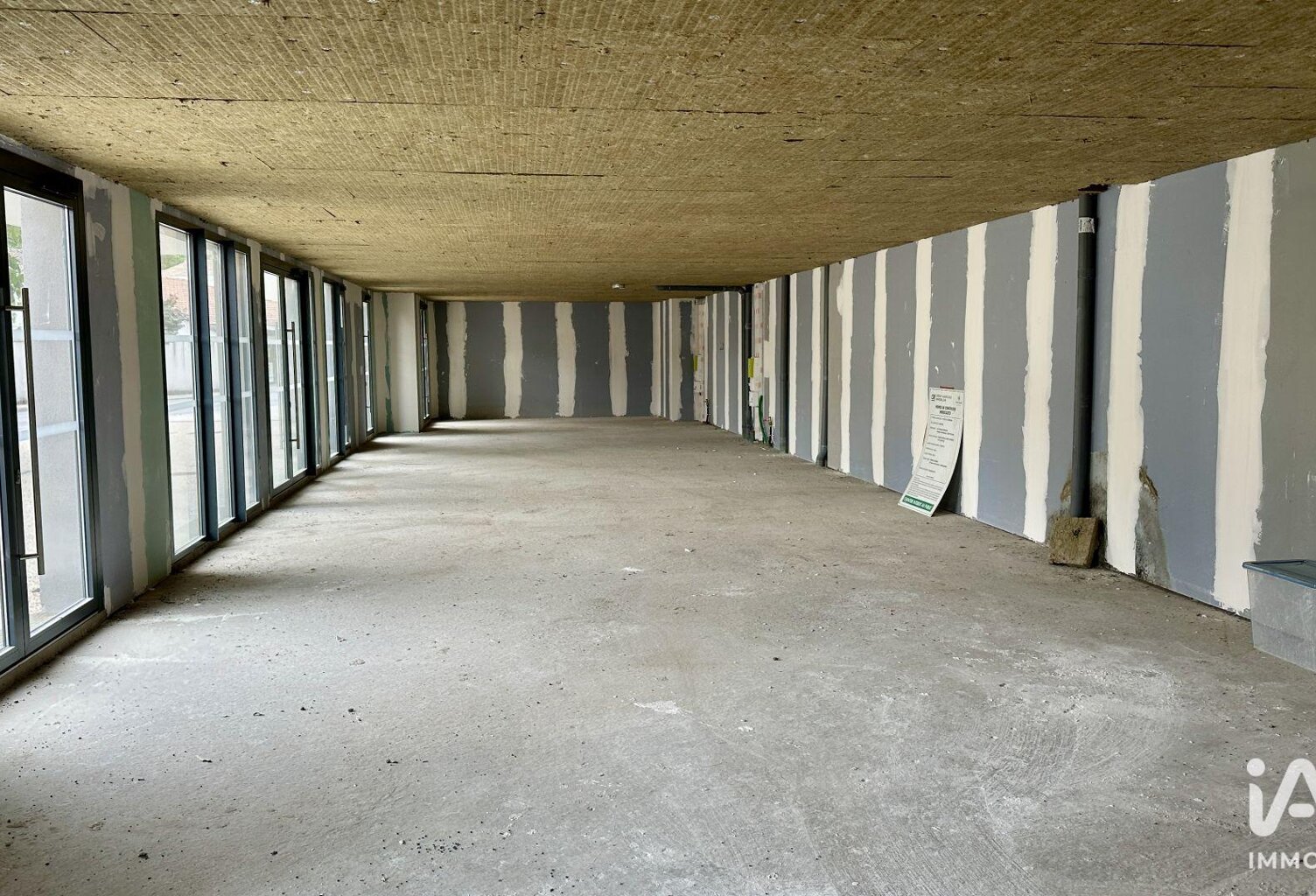 Vente Boutique/Local commercial 155 m&sup2; — photo 1