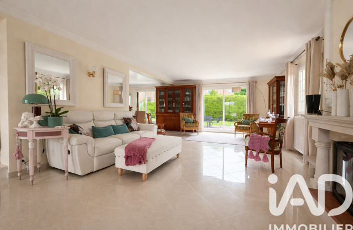 Vente Maison/villa 8 pièces — photo 2