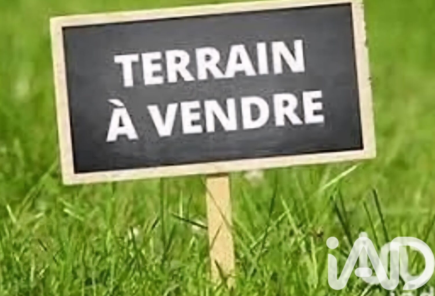 Vente Terrain 605 m&sup2; — photo 1