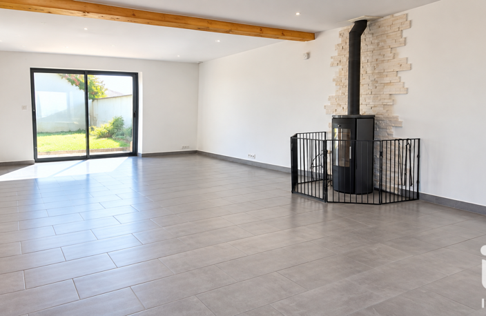 Vente Maison de village 5 pièces — photo 2