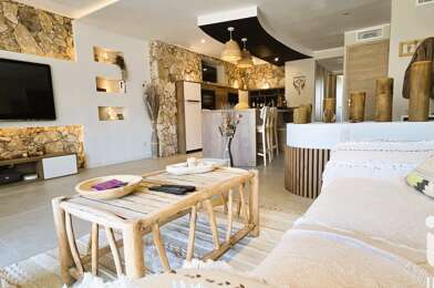 Appartement 3 pièces 574750 €