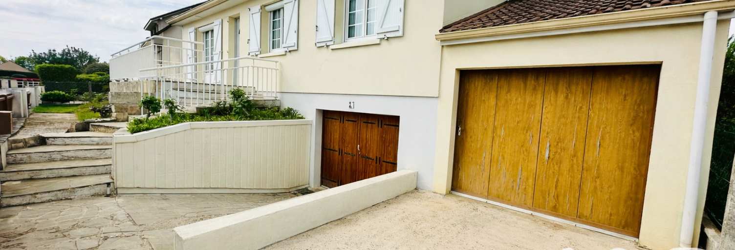 Maison 5 Pièces 82 m² à vendre à Lucé (28110)