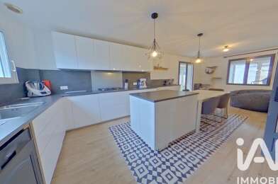 Maison 10 pièces 499900 €