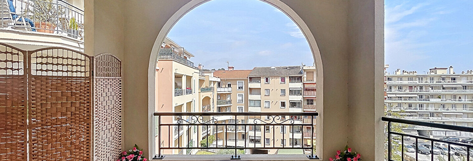 Appartement 2 Pièces 46 m² à vendre à Cagnes-sur-Mer (06800)