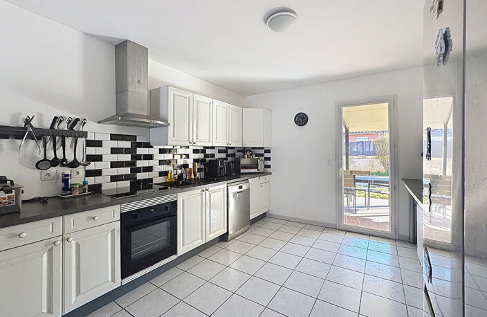 Maison Morestel 5 pièce(s) 102.40 m2 — photo 4