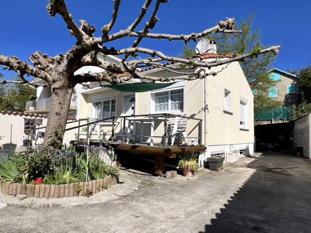 ROYAN - QUARTIER DU PARC - MAISON INDEPENDANTE AVEC JARDIN — photo du bien