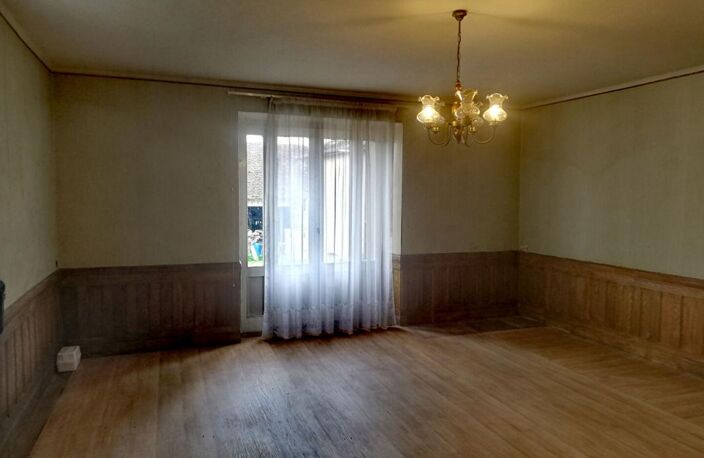 Maison de Village Anchenoncourt et Chazel 165 m2 avec terrain — photo 5